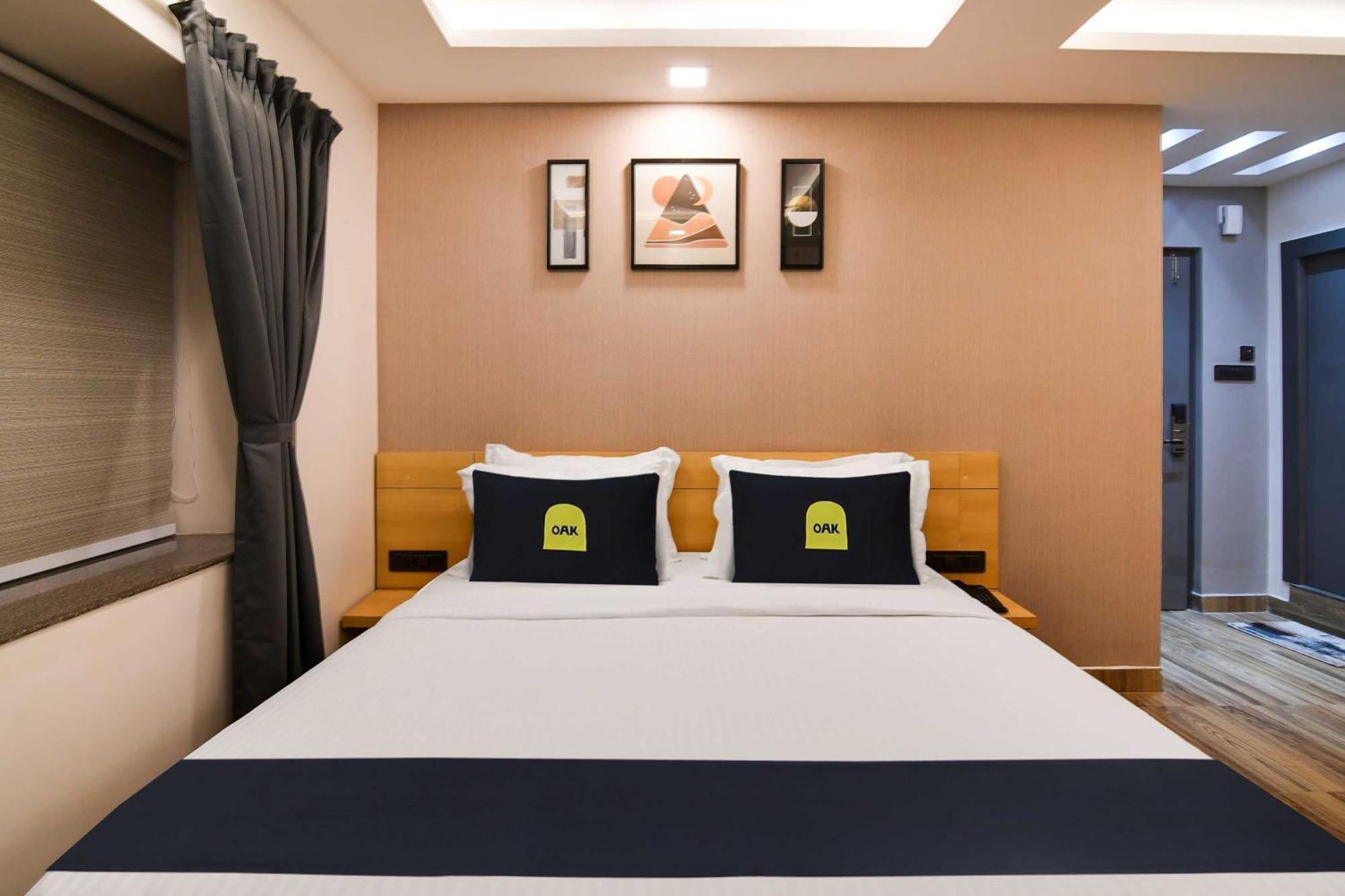 Super Townhouse Oak Sayhallo Ecstasy Bhubaneswar Exterior foto