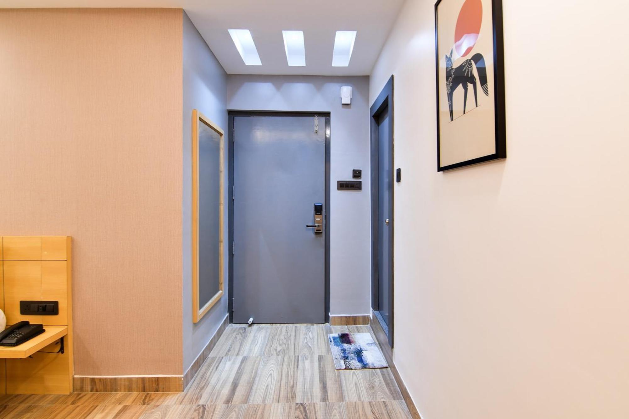 Super Townhouse Oak Sayhallo Ecstasy Bhubaneswar Exterior foto